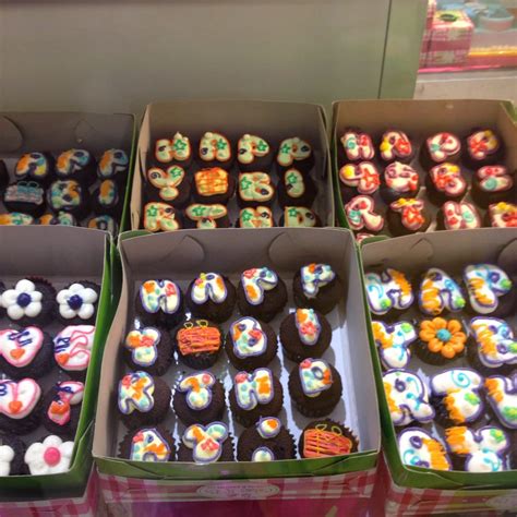 cakes r us|Cakes “R” Us .